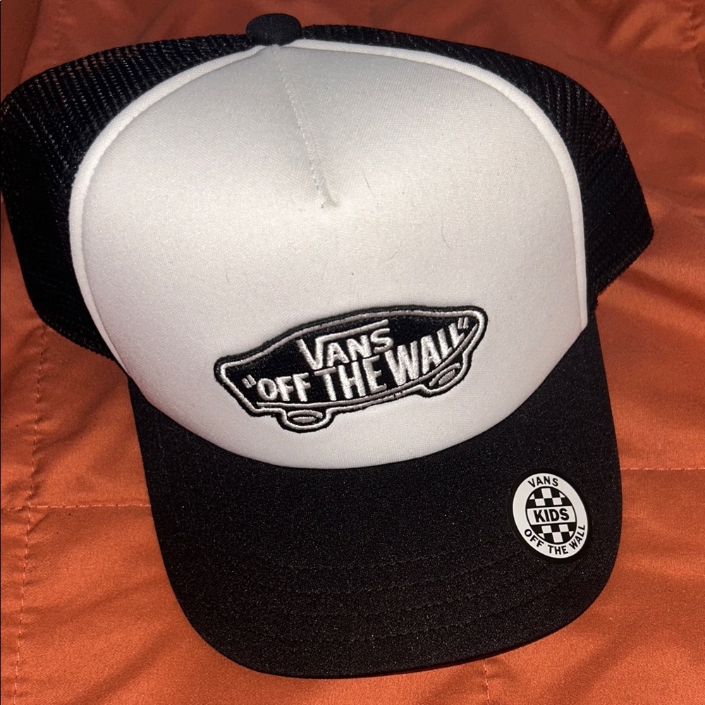 Vans Off The Wall Black and White Cap